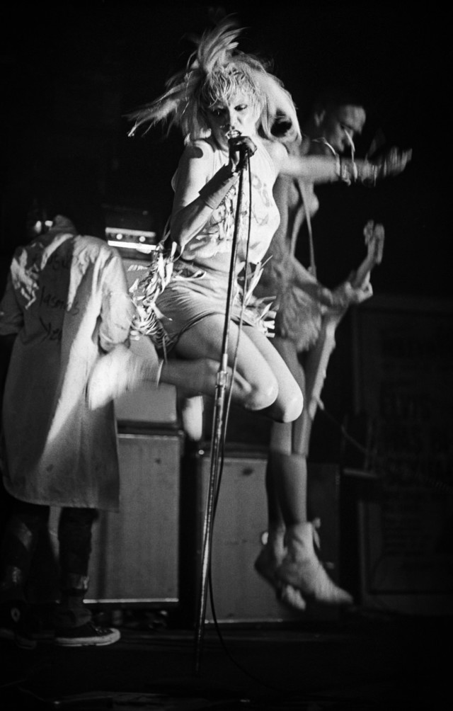 Wendy O Williams rocks it old school on stage